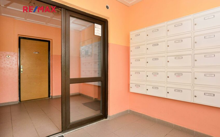 Prodej bytu 3+1 v osobním vlastnictví 74 m², Praha 8 – Troja