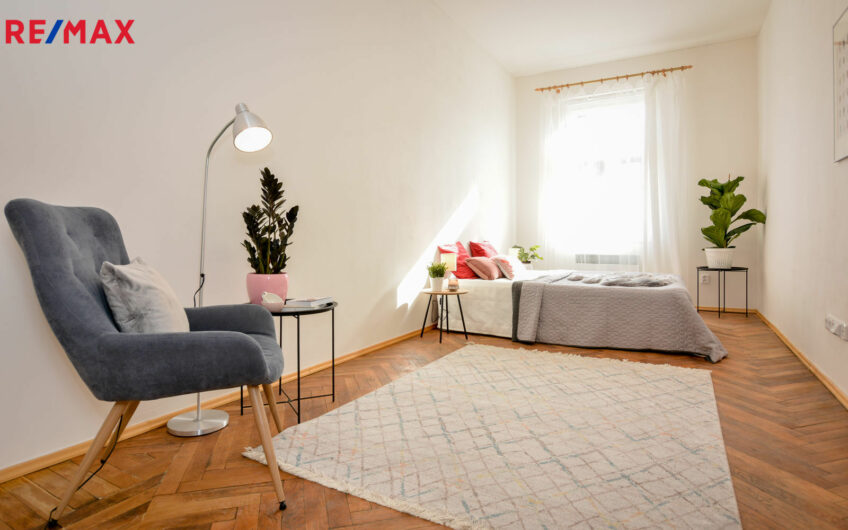 Pronájem bytu 1+1 v osobním vlastnictví 36 m², Praha 2 – Vinohrady