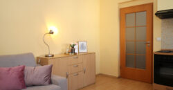 Pronájem bytu 1+kk 34m2 v pražských Kobylisích