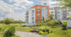 Prodej bytu 2+kk 53,2m2 se zahrádkou a garážovým stáním